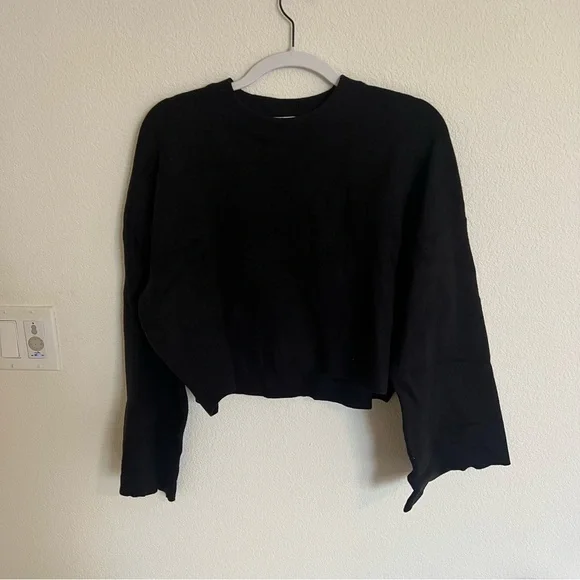 GIRL SOLDIER CROPPED SWEATER BLACK - Picture 5 of 7
